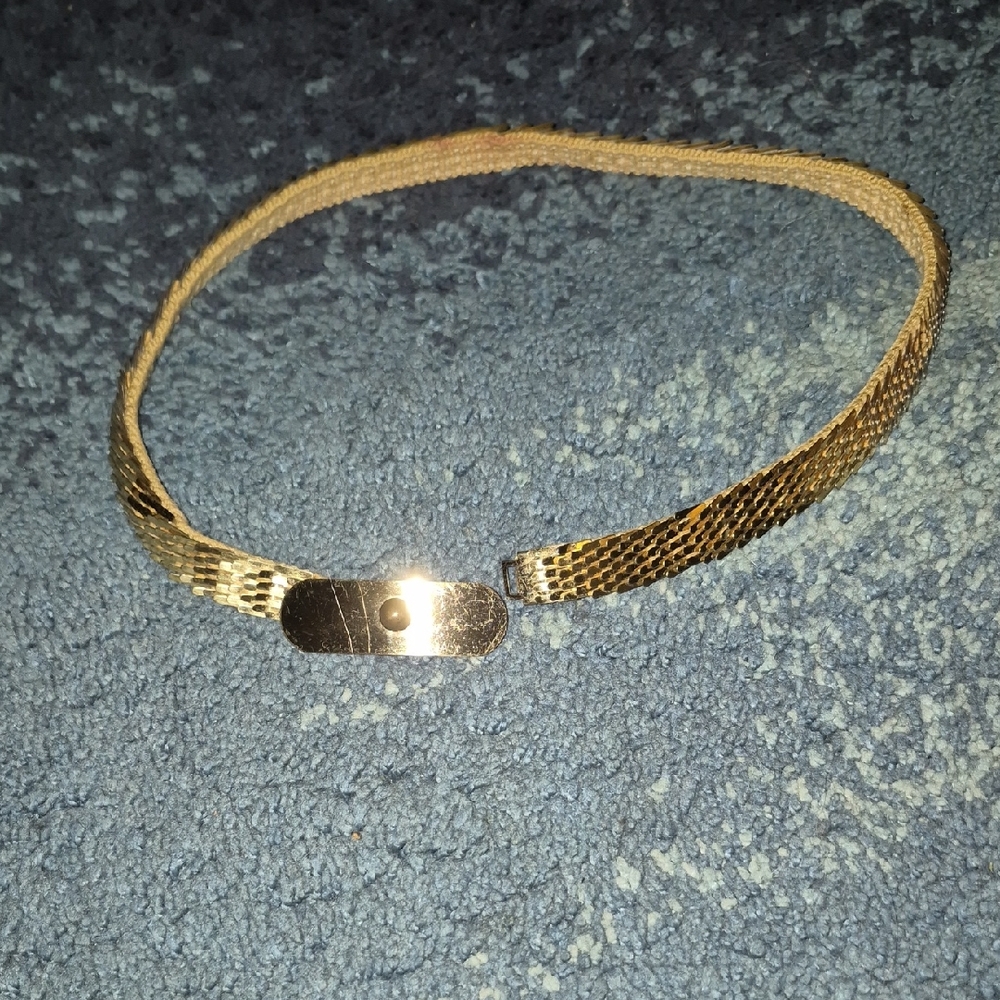 💥5/35 Vintage Elegant Gold-Tone Metal But Stretchy Women's Belt